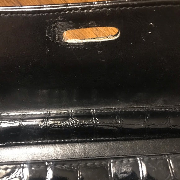 🌟Host Pick🌟VINTAGE 90’s Black Croc Crossbody Bag 🐊 - Picture 10 of 12